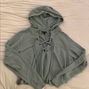 cropped hoodie